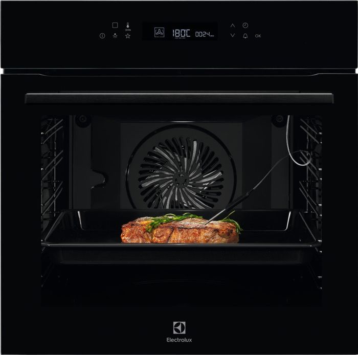 Electrolux EOE7P31Z vstavaná rúra