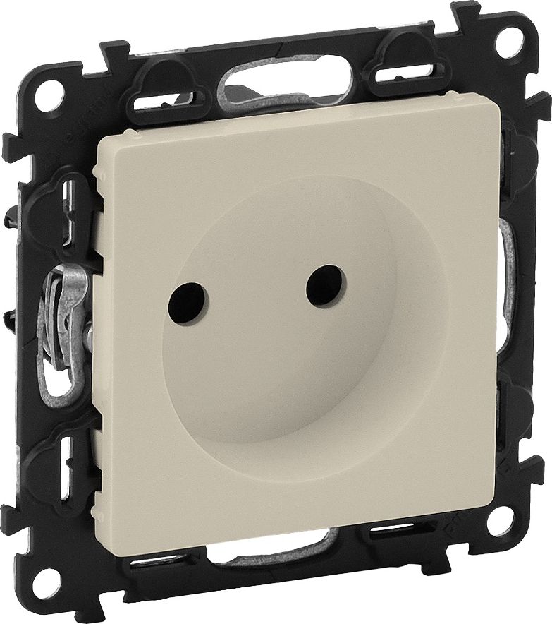 Legrand Single socket b/u cream (753216)