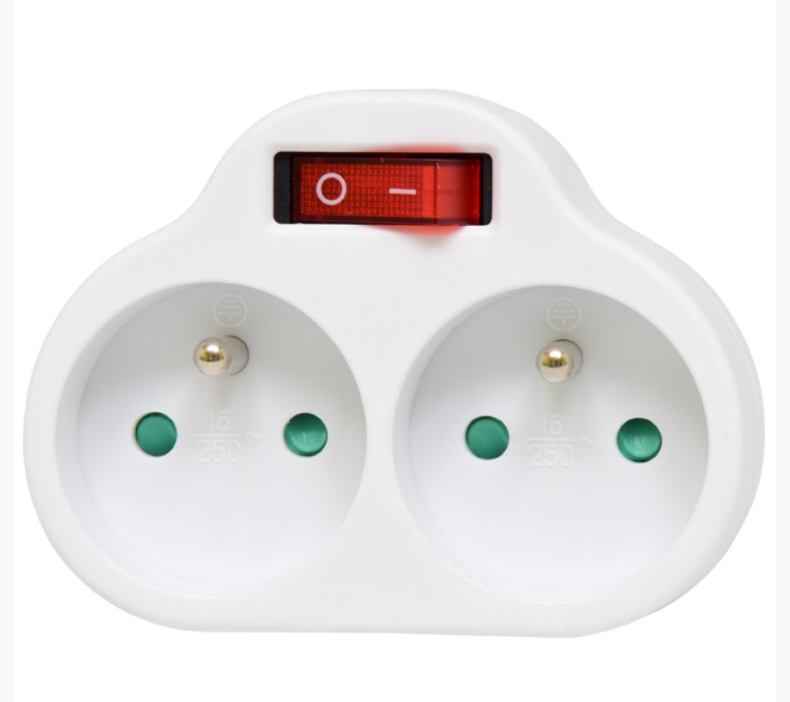 Zásuvka rozbočovacia (2x guľatá) s vypínačom