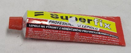 Pena kanalizačná 750 ml