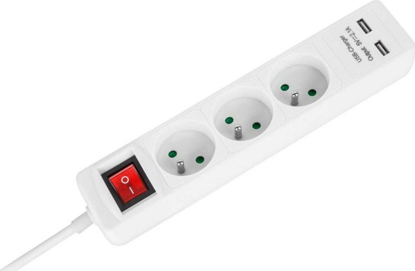 Rozšíření sítě rebelů 3 zásuvky + 2 USB, 3 m