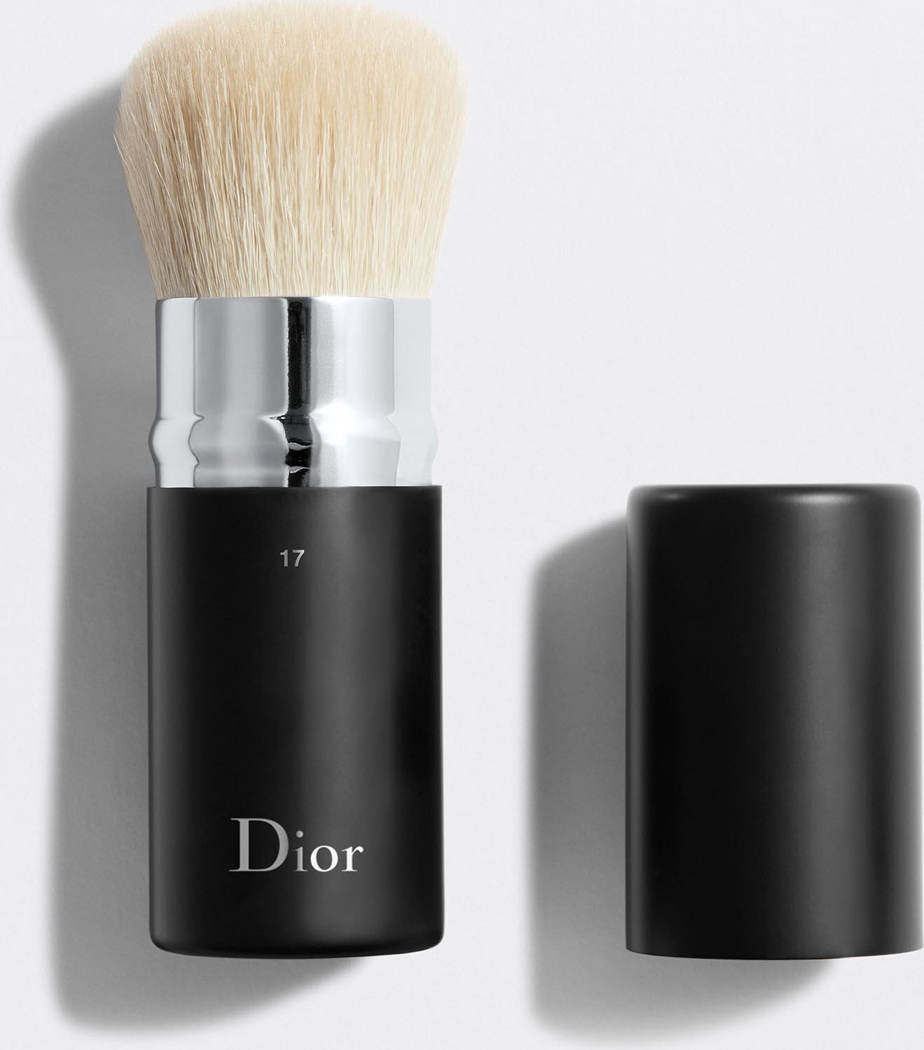 Dior DIOR BACKSTAGE KUBUKI BRUSH Č. 17