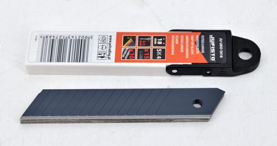 NÁHRADNÍ NOŽE 10ks. /18mm PROF. / JUFISTO