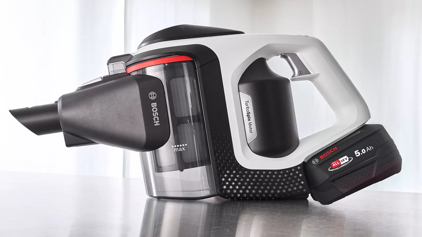 Bosch BSS825ALL Serie 8 aku vysávač