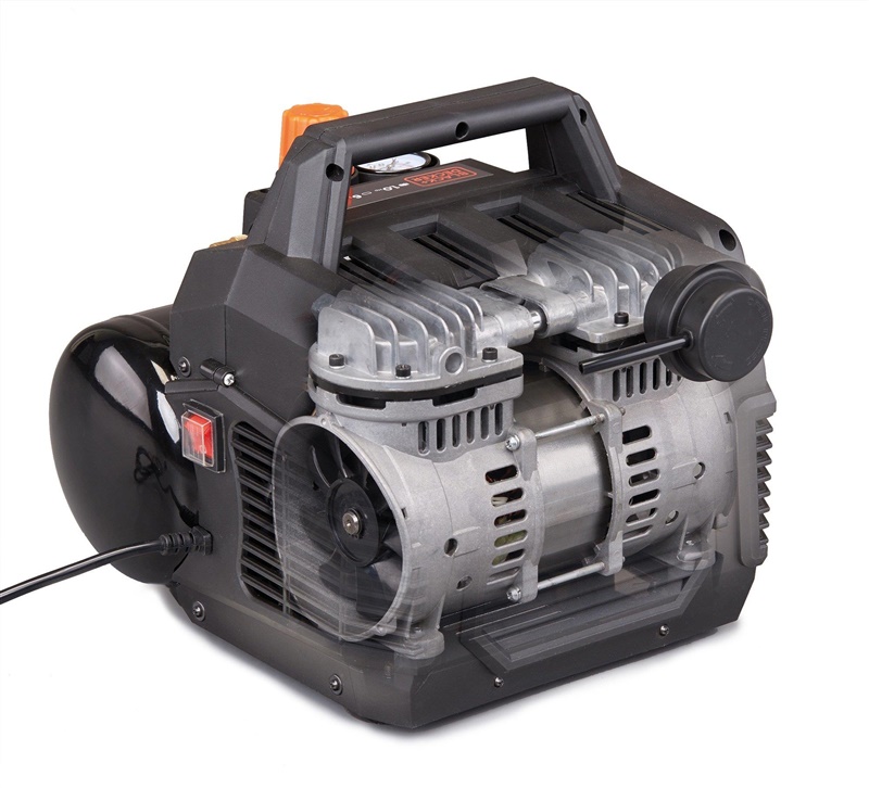 Black & Decker BXCMX106HE Vzduchový kompresor