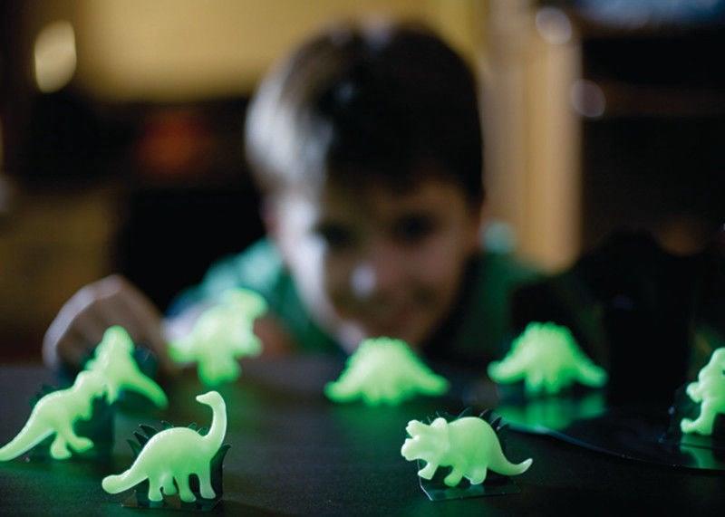 Sada dekorací 4M Glow Dinosaur 00-05426