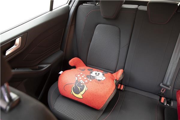 Autosedačka-podsedák Minnie red I- SIZE
