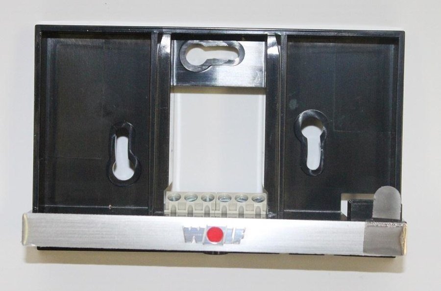 Základna Wolf Wall pro BM-2, černá