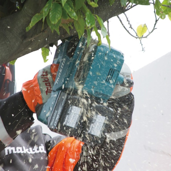 Makita Top Handle akumulátorová řetězová pila DUC256Z, 36Volt (2x18V), elektrická řetězová pila