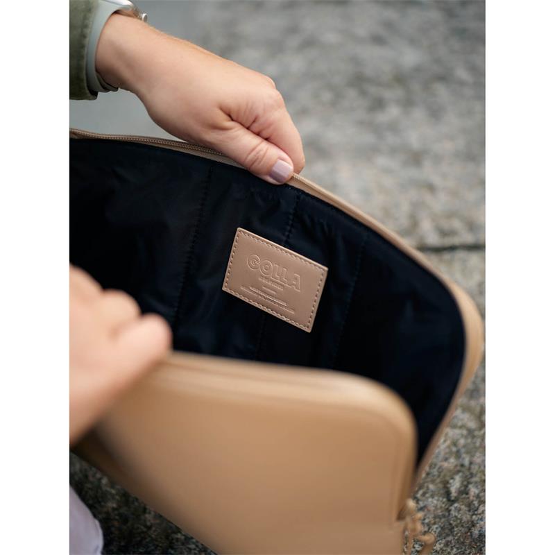 GOLLA Sleeve Metro Neoprene 14  Coffee