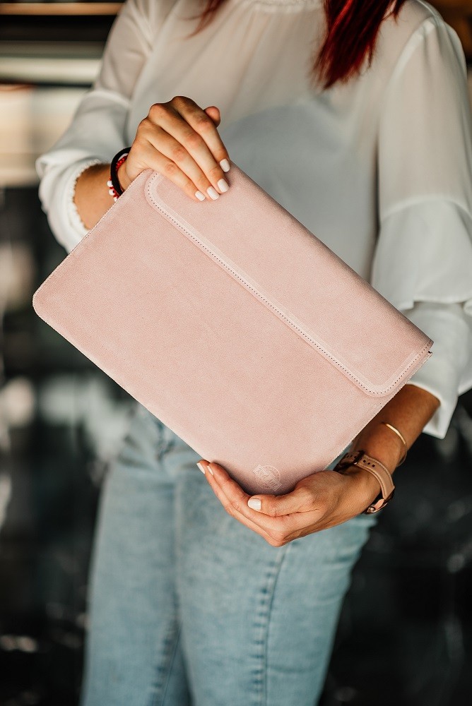 RED ANT SPRING MacBook Air 13 M2 (2022) nude