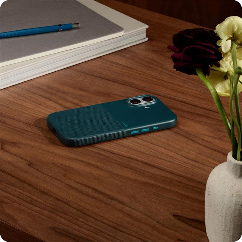 Apple Pouzdro Beats Rugged kompatibilní s MagSafe s ovládacím panelem kamery pro iPhone 17 – Tatra Navy Blue