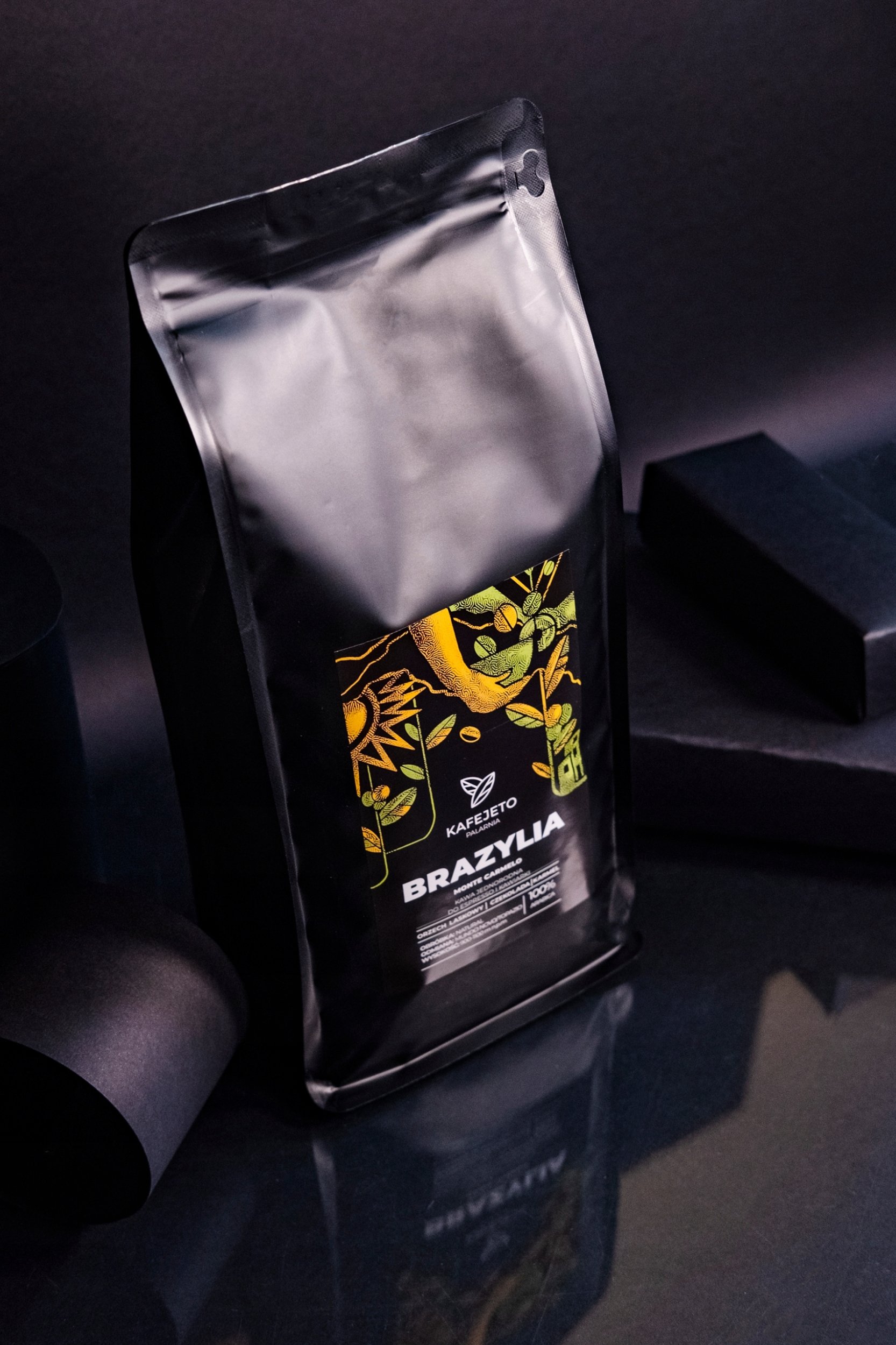 Kafejeto zrnková káva Brazílie Monte Carmelo ESPRESSO 1kg