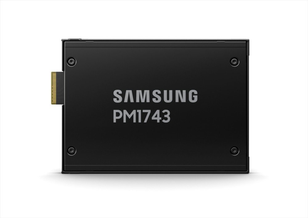 SSD Samsung PM1743 7.68TB  U.3 NVMe PCIe 5.0 MZWLO7T6HBLA-00A07 (DPWD 1)