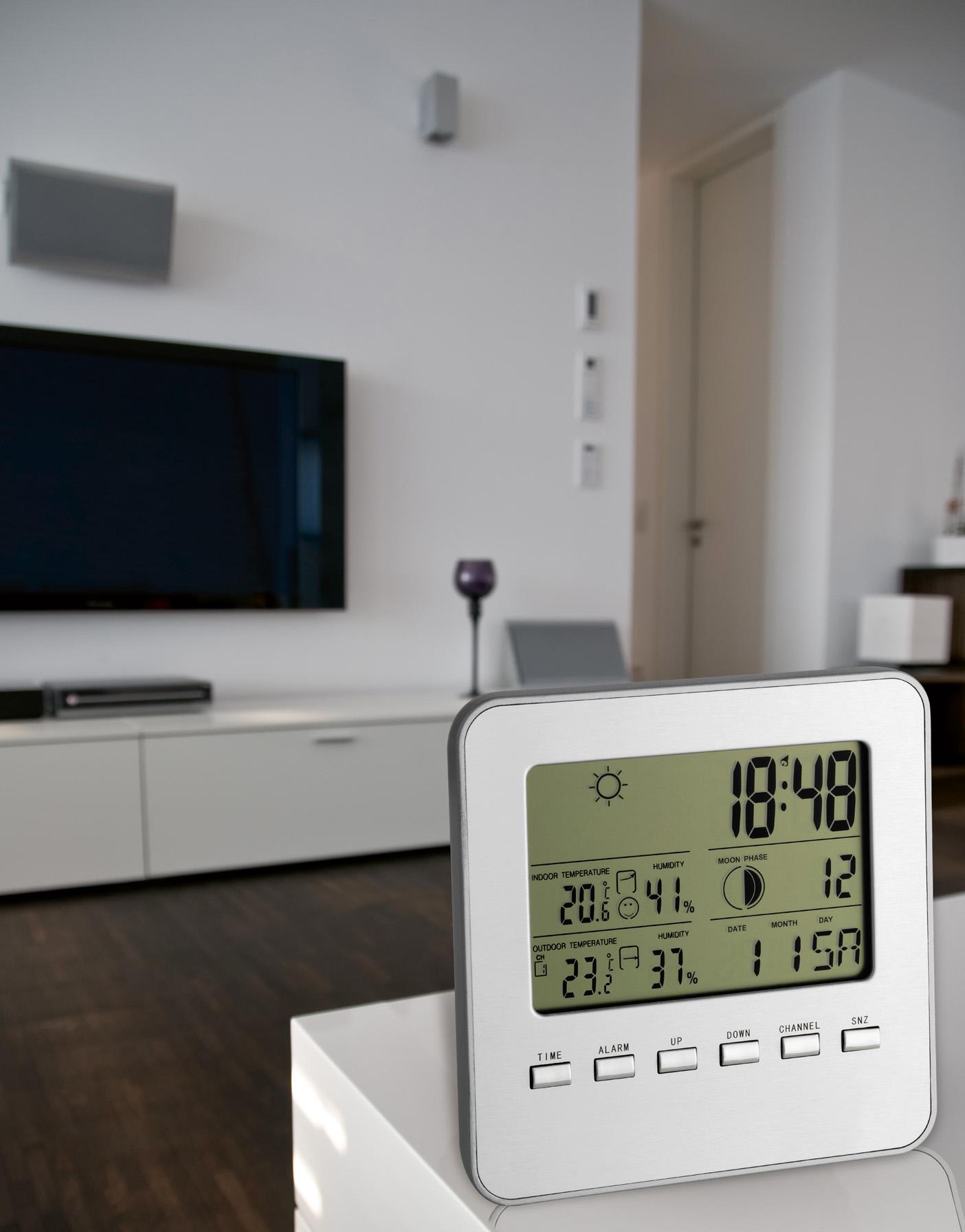 TFA 35.1098.54 - Domácí meteostanice s předpovědí počasí QUADRO