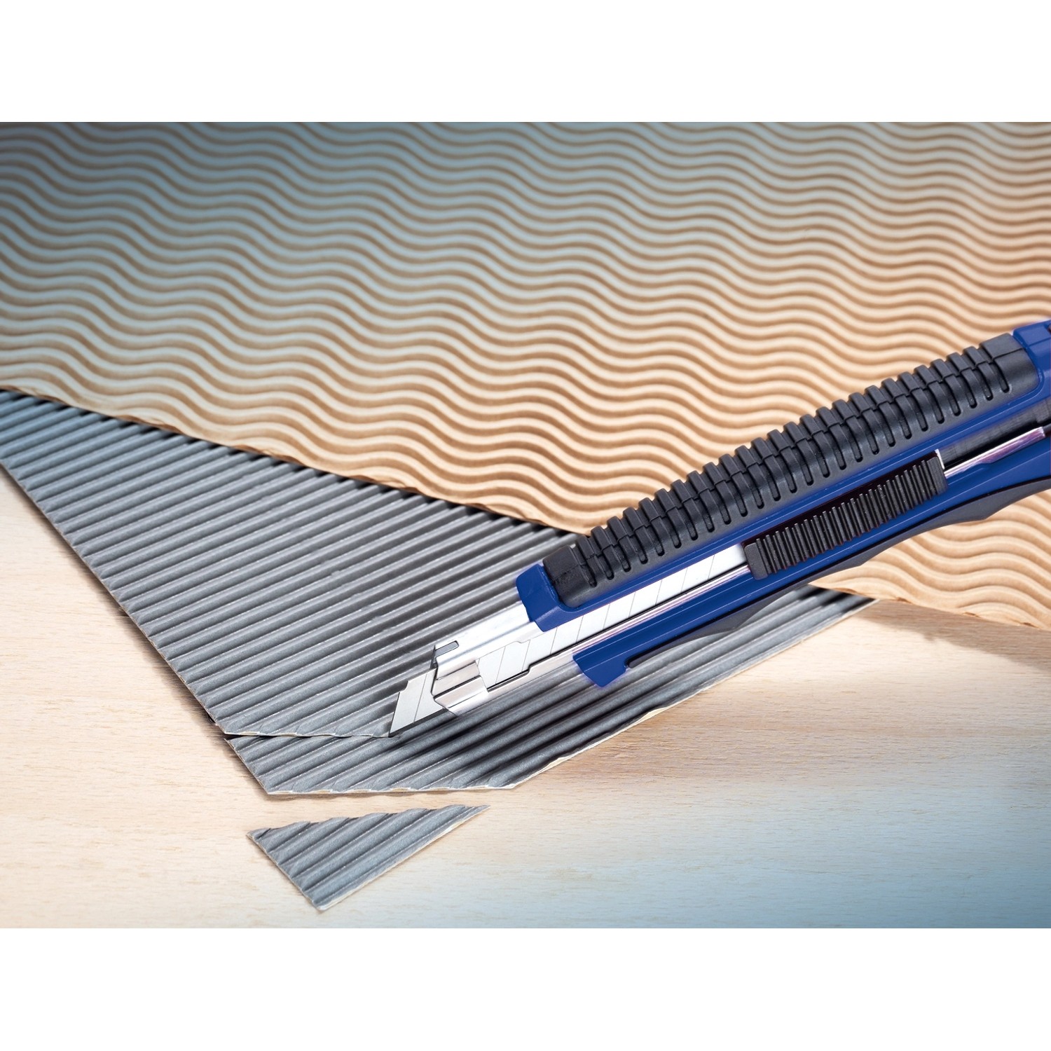 LUX-TOOLS řezací nůž 9 mm Comfort