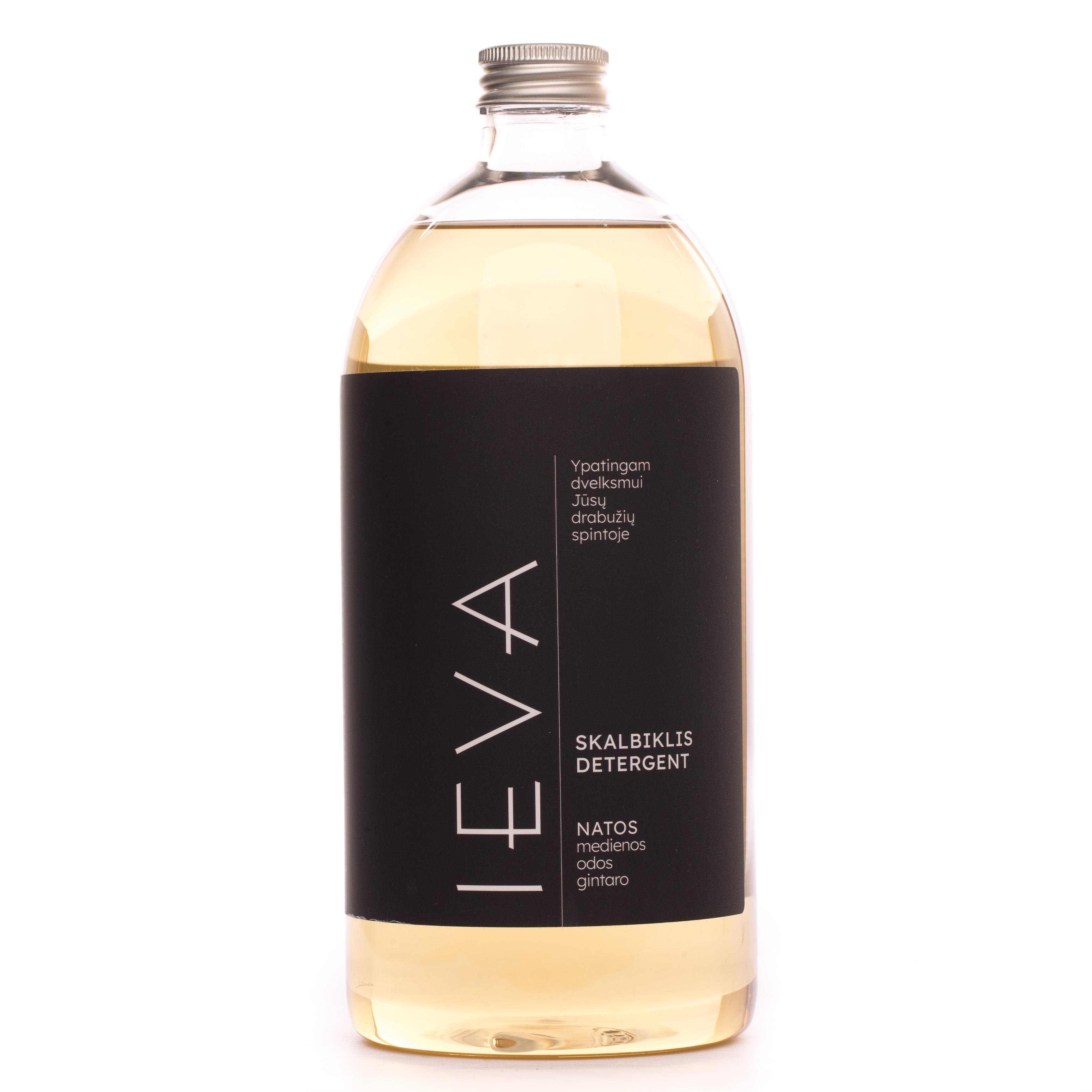 Tekutý prací prostředek Ieva, 1l