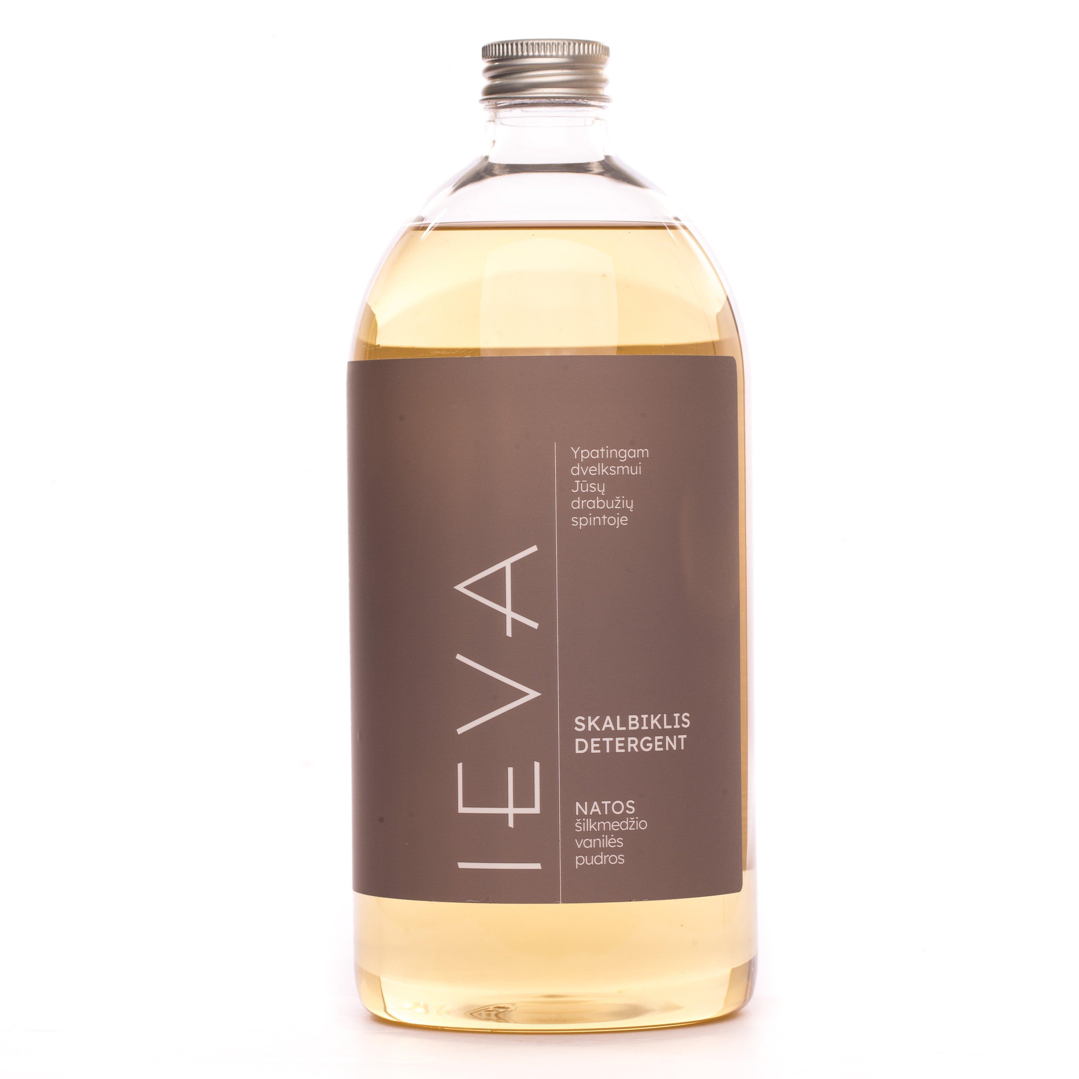 Tekutý prací prostředek Ieva, 1l