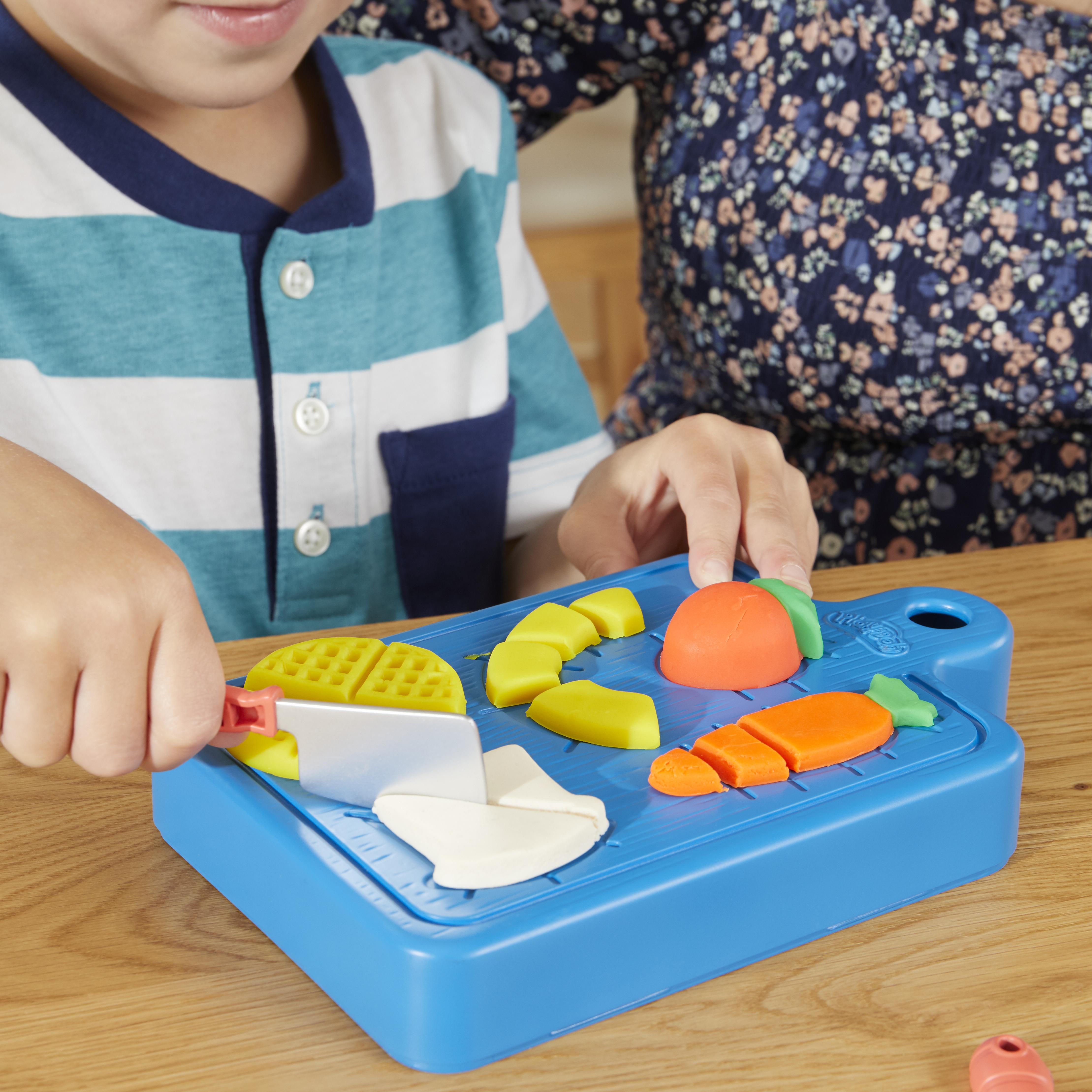 Hasbro Play-Doh Little Chef Starter Kit, Hnětení