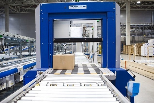 Siemens Propojovací lišta 1P kontakt 10mm2 pro 1P spínače s přídavným kontaktem 37x (1P + kontakt) k ořezání (bez krytek)