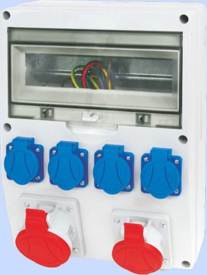 Elektromet Construction rozvádzač 14 modulov 1x16A 5P 400V, 1x32A 5P 400V, 4x16A 2P+Z RSE-05 IP54 (942101)
