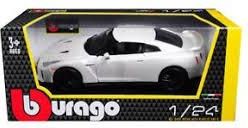 Nissan GT-R 2017 1:24