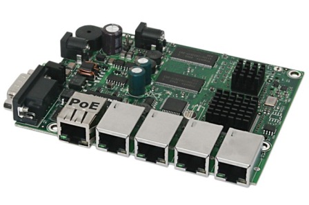 MikroTik RouterBOARD RB450Gx4, 1 GB RAM, IPQ-4019 (716 MHz), 5× Gbit LAN, 802.3af/at, licence L5